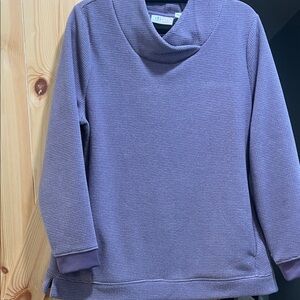 Denim and company brand ladies waffle fabric top size medium